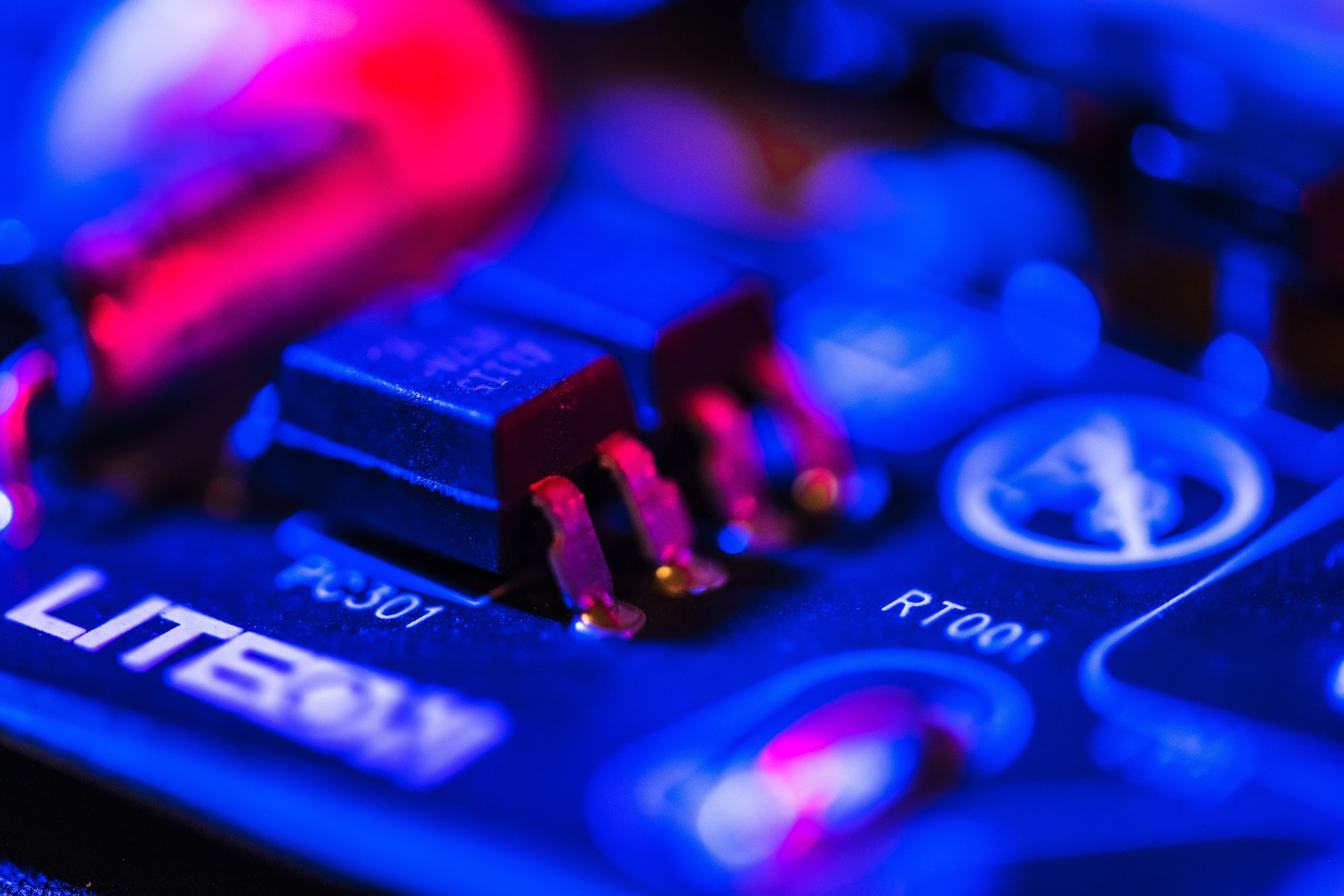 Circuit board footer
